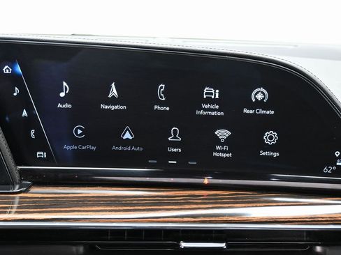 Used 2023 Cadillac Escalade ESV Premium Luxury image 24