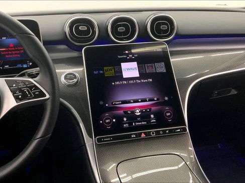 Used 2023 Mercedes-Benz C 300 Sedan image 6