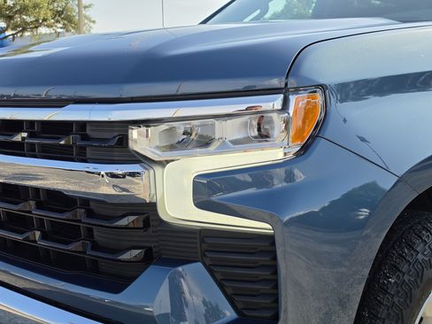 Certified 2024 Chevrolet Silverado 1500 LT w/ Leather Package RWD image 13