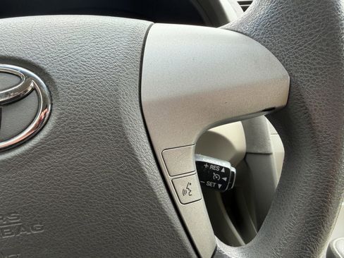 Used 2007 Toyota Camry LE FWD image 24