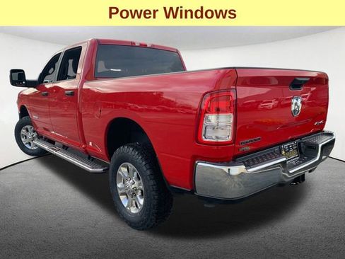 Used 2024 RAM 2500 Big Horn w/ Bed Utility Group image 10