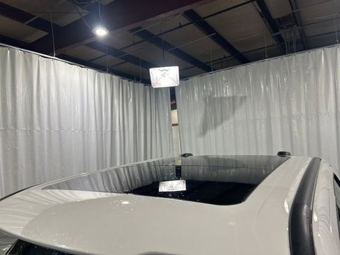 Used 2020 Ford F350 Platinum w/ FX4 Off-Road Package image 7