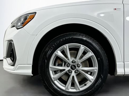 Used 2022 Audi Q3 2.0T Premium image 12