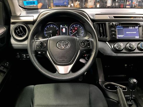 Used 2018 Toyota RAV4 LE w/ All Weather Liner Package image 6
