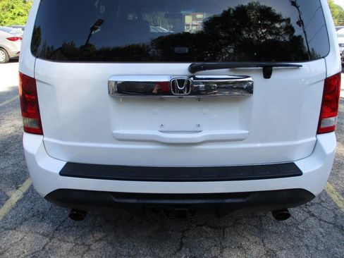 Used 2011 Honda Pilot EX-L image 17