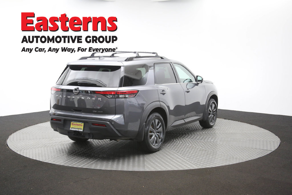 Used 2023 Nissan Pathfinder SV w/ SV Premium Package AWD/4WD image 45
