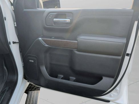 Used 2019 GMC Sierra 1500 Denali w/ Denali Ultimate Package image 17