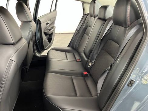 New 2026 Nissan Sentra SR w/ SR Premium Package FWD image 42