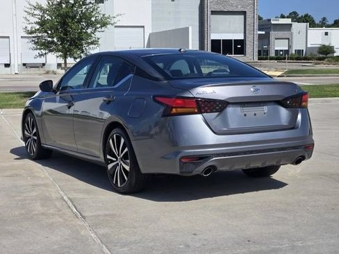 Used 2021 Nissan Altima 2.5 SR FWD image 4