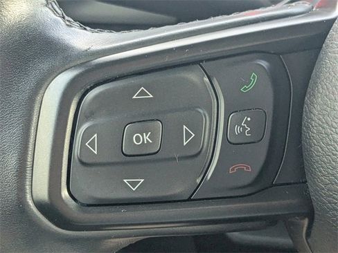 Used 2022 Jeep Gladiator Willys image 24