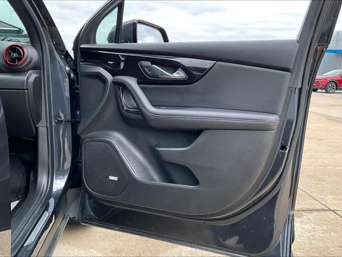 Used 2021 Chevrolet Blazer RS w/ Enhanced Convenience Package image 22