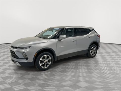 Certified 2023 Chevrolet Blazer LT w/ Driver Confidence Package image 5
