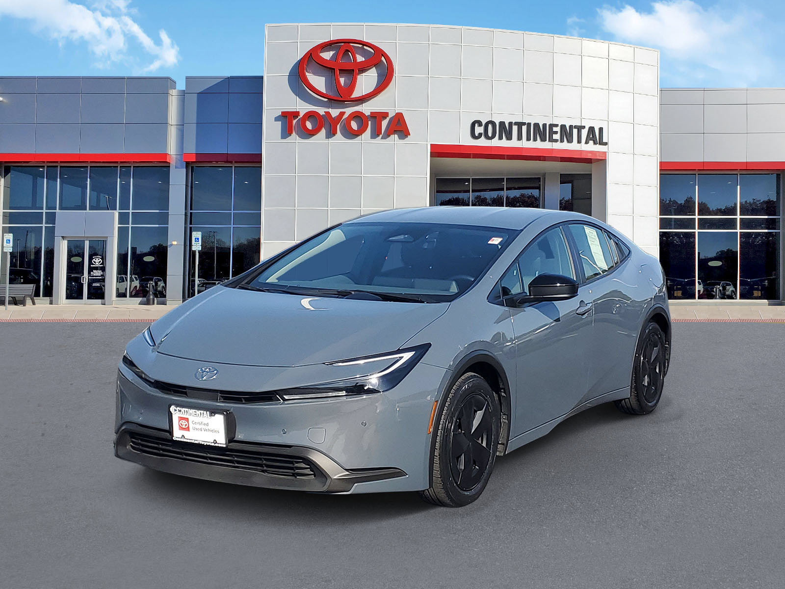 Certified 2026 Toyota Prius LE FWD image 3
