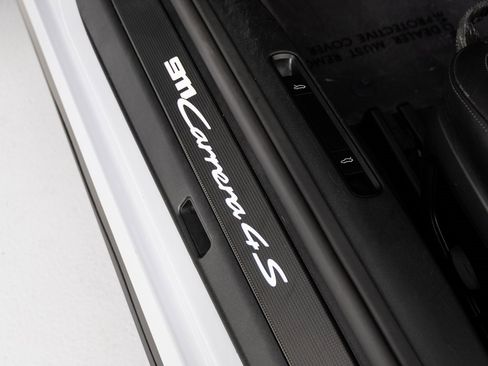 Certified 2024 Porsche 911 Carrera 4S image 34