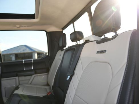 Used 2020 Ford F250 Limited image 17