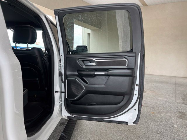 Used 2024 RAM 1500 Laramie AWD/4WD image 18
