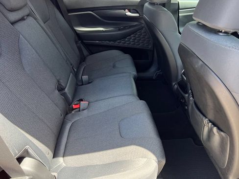 Used 2019 Hyundai Santa Fe SE AWD/4WD image 10