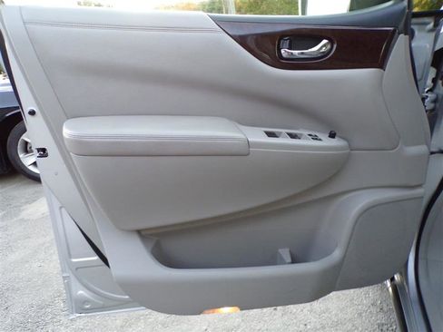 Used 2012 Nissan Quest SV w/ Value Cargo Pkg image 12