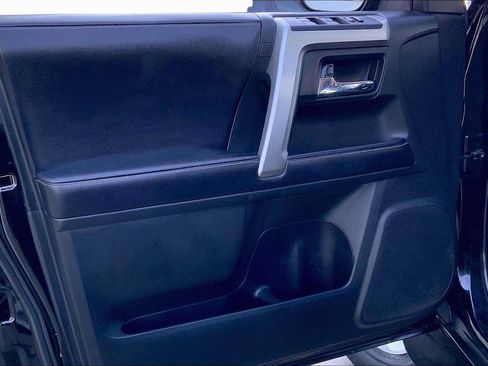 Used 2019 Toyota 4Runner SR5 Premium AWD/4WD image 20