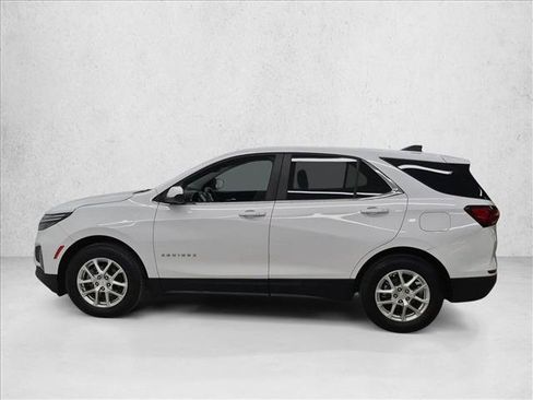 Used 2023 Chevrolet Equinox LT FWD image 9