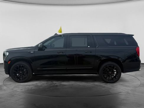 Used 2022 GMC Yukon XL Denali AWD/4WD image 6