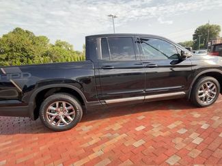 Certified 2021 Honda Ridgeline Black Edition video 2