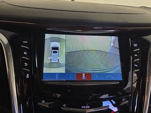 Used 2019 Cadillac Escalade Premium Luxury AWD/4WD image 20