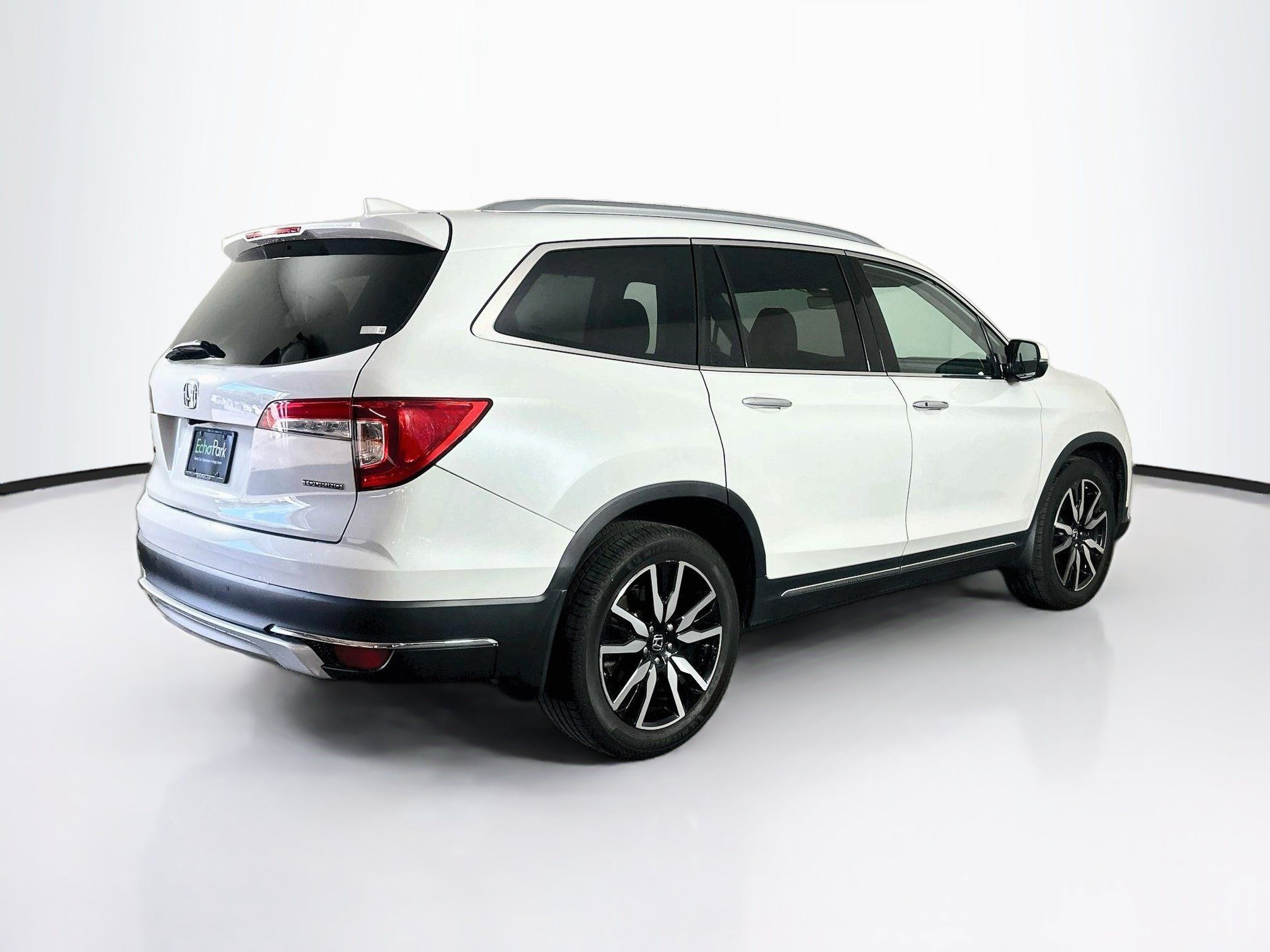 Used 2020 Honda Pilot Touring image 9