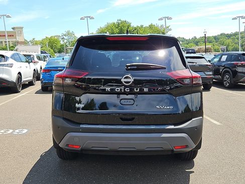 Certified 2023 Nissan Rogue SV AWD/4WD image 5