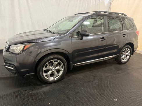 Used 2018 Subaru Forester 2.5i Touring image 2