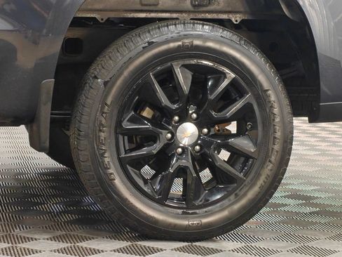 Used 2023 Chevrolet Silverado 1500 Custom AWD/4WD image 52