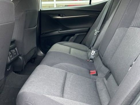 Used 2025 Toyota Camry LE FWD image 11
