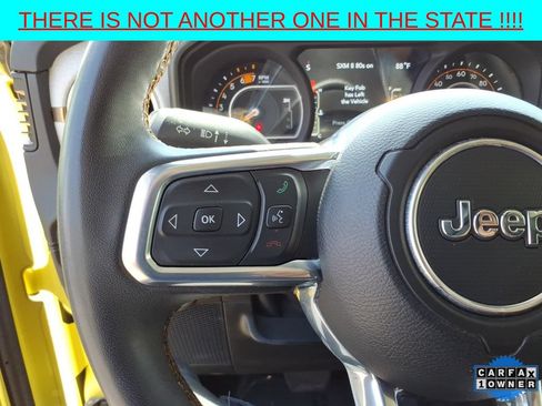 Used 2024 Jeep Wrangler Unlimited Sahara AWD/4WD image 16