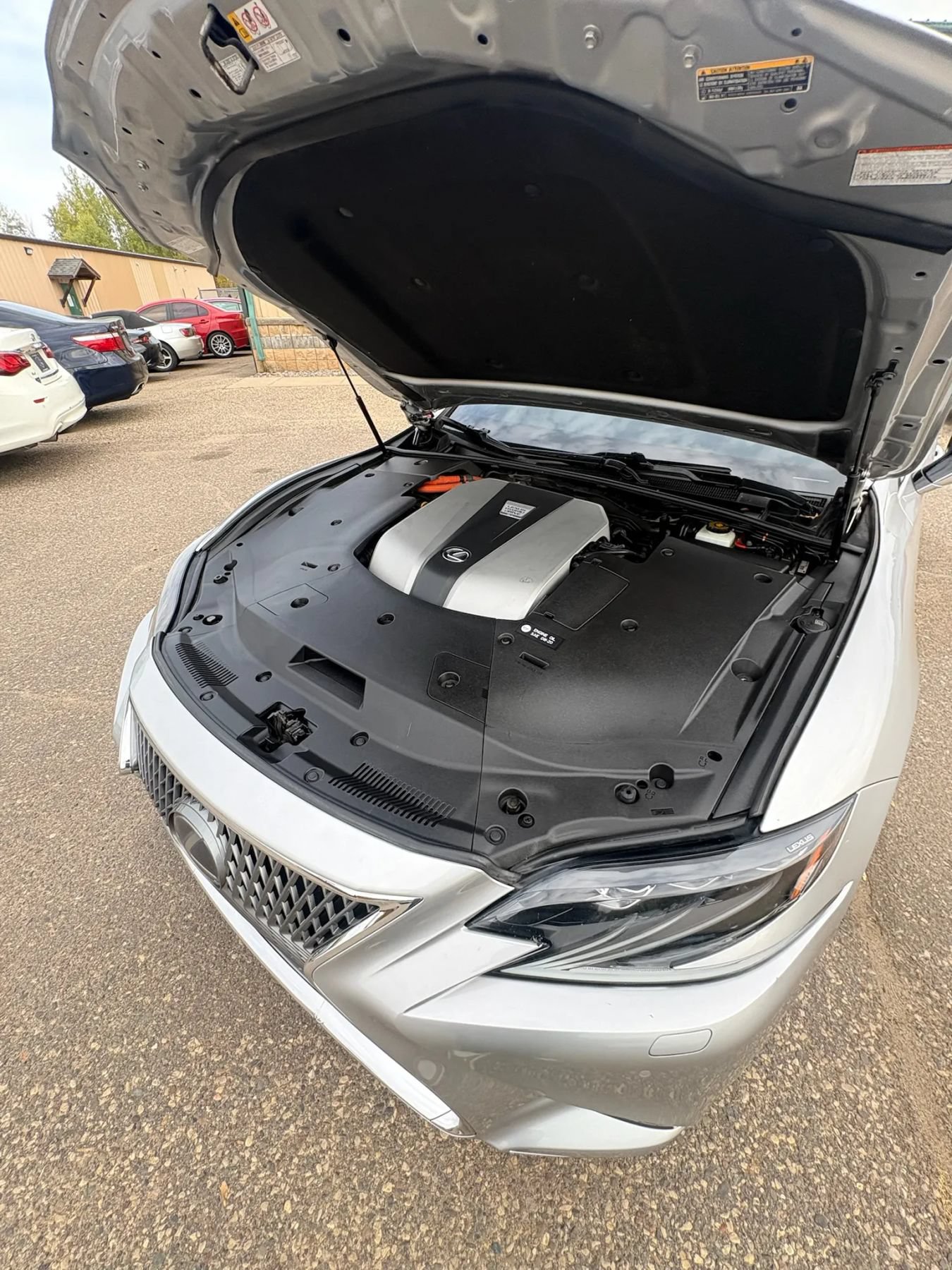 Used 2018 Lexus LS 500h AWD w/ Accessory Package (Z1) image 48