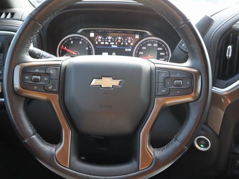 Used 2021 Chevrolet Silverado 2500 High Country w/ Z71 Off-Road Package image 6