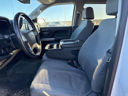 Used 2018 Chevrolet Silverado 1500 LT w/ All Star Edition image 13