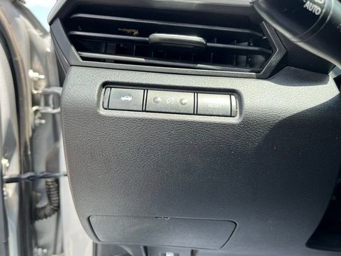 Used 2023 Nissan Altima 2.5 SV FWD image 19