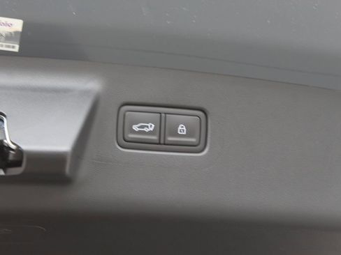 New 2025 Hyundai Santa Fe Limited image 11