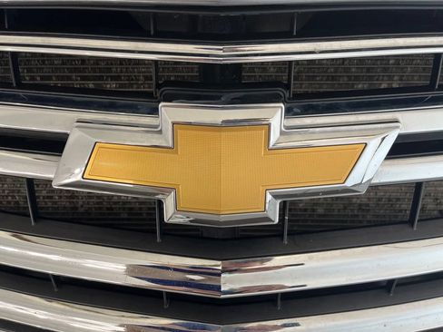 Used 2021 Chevrolet Traverse High Country AWD/4WD image 37