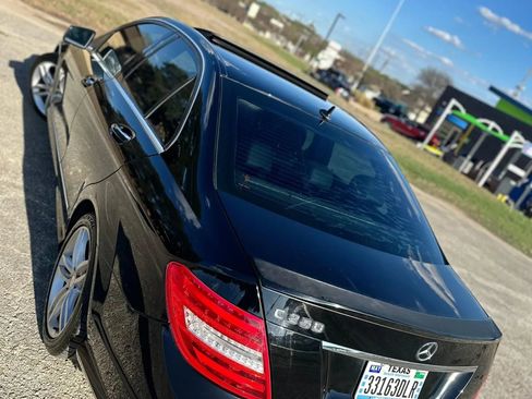 Used 2014 Mercedes-Benz C 250 Sedan image 19