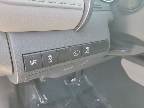 Used 2023 Toyota Camry LE FWD image 25
