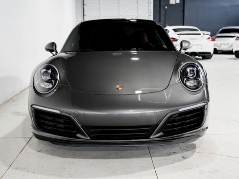 Used 2019 Porsche 911 Carrera 4S image 6
