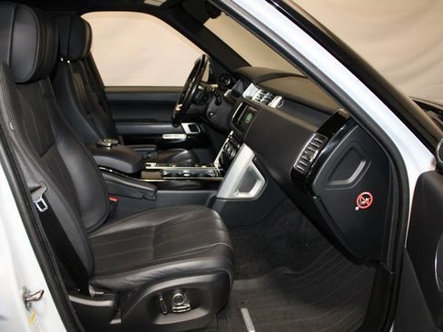 Used 2017 Land Rover Range Rover Supercharged image 15