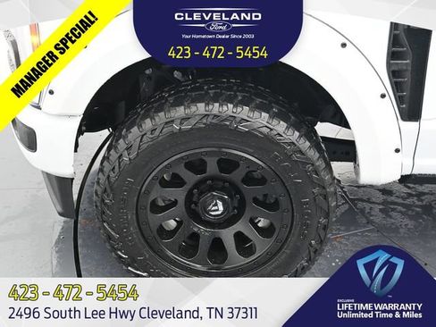 New 2025 Ford F250 XLT w/ Black Appearance Package AWD/4WD image 9