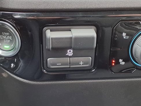 New 2025 Chevrolet Silverado 2500 LT w/ Convenience Package image 9