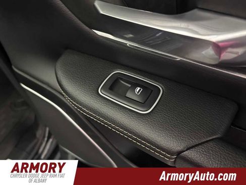 Used 2021 RAM 1500 Laramie image 31