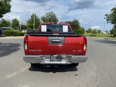 Used 2017 Nissan Frontier SV AWD/4WD image 6