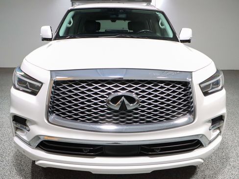 Used 2022 INFINITI QX80 Luxe w/ Cargo Package image 4