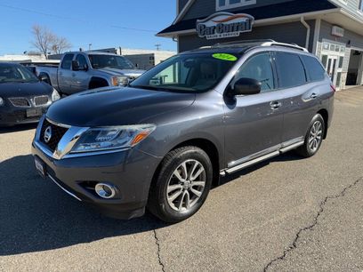 Used 2014 Nissan Pathfinder SL w/ SL Tech Package