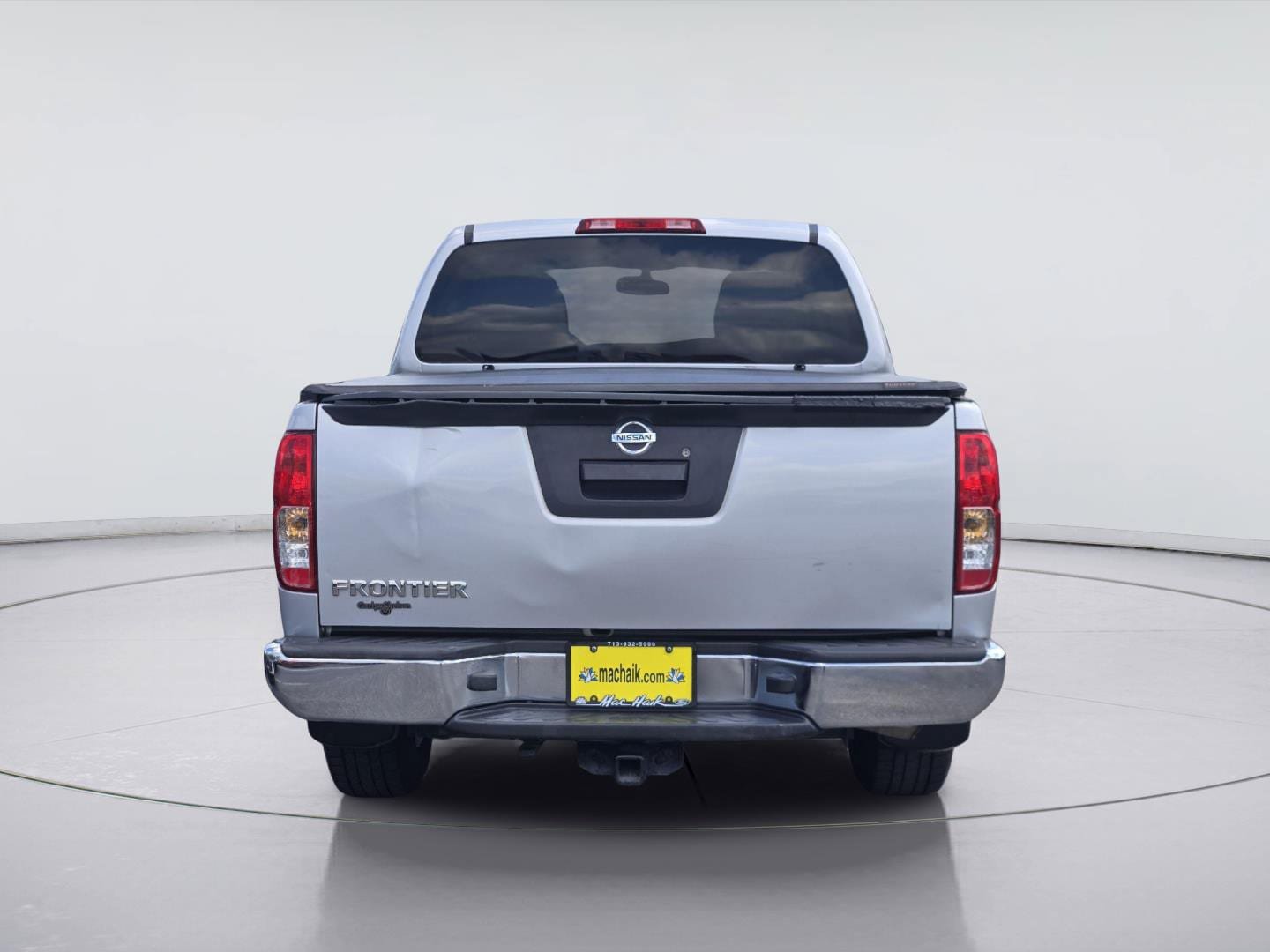 Used 2014 Nissan Frontier S RWD image 7